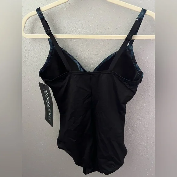Miraclesuit Mystique One Piece In Titania Size 8 New - Picture 6 of 9